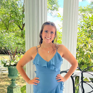 Meet your Posher, Emily